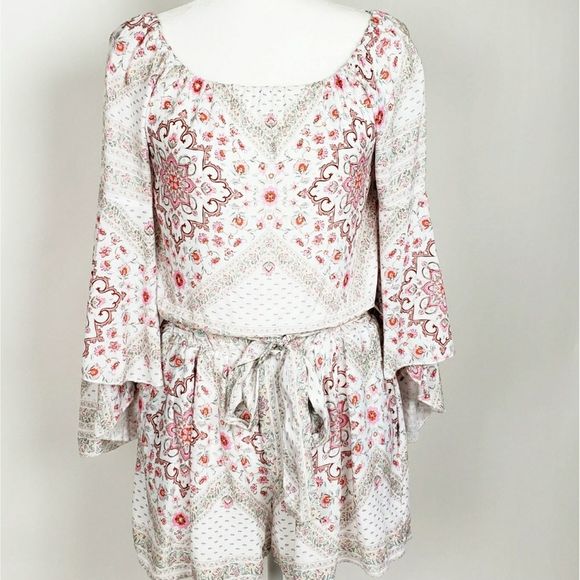 Ebby and I Printed Boho Print White Pink Romper - Picture 3 of 7